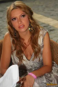 Foto Hadise