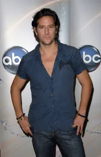 Foto Henry Ian Cusick