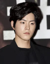 Foto Hong Jong Hyun