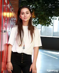 Foto Jasmine Thompson