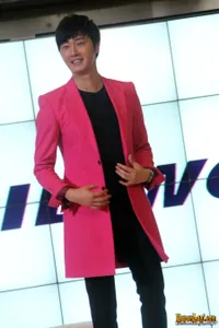 Foto Jung Il Woo