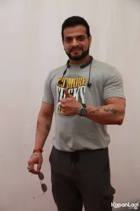 Foto Karan Patel