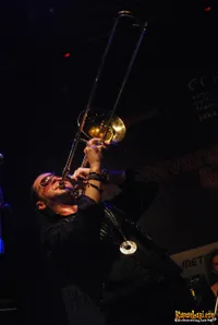 Foto La Caravane Passe