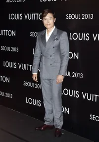Foto Lee Byung Hun