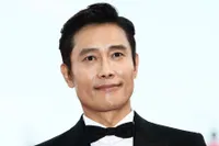 Foto Lee Byung Hun