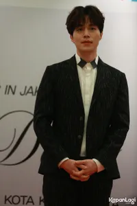 Foto Lee Dong Wook