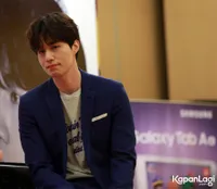 Foto Lee Dong Wook