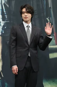 Foto Lee Dong Wook