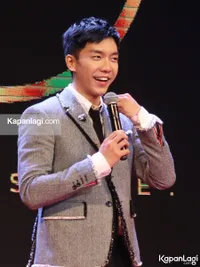 Foto Lee Seung Gi
