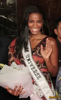 Foto Leila Lopes