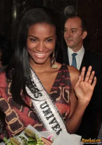 Foto Leila Lopes