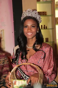 Foto Leila Lopes
