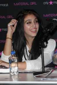 Foto Lourdes Leon