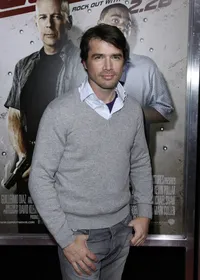 Foto Matthew Settle
