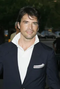 Foto Matthew Settle