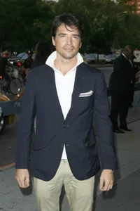 Foto Matthew Settle