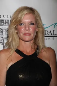 Foto Maura West