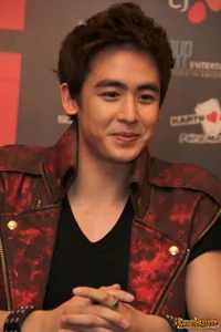 Foto Nichkhun