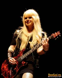 Foto Orianthi