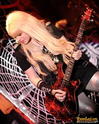 Foto Orianthi