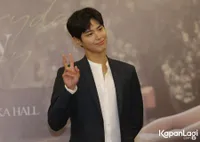 Foto Park Bo Gum