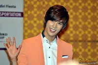Foto Park Jung Min