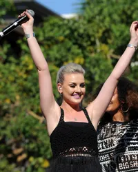Foto Perrie Edwards