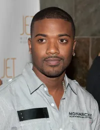 Foto Ray J