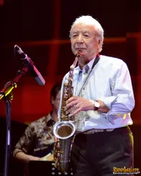 Foto Sadao Watanabe