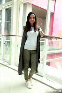 Foto Sanaya Irani Paro