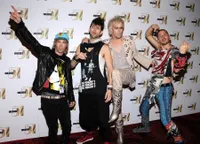 Foto Semi Precious Weapons