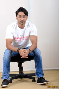 Foto Shaheer Sheikh