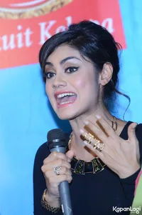 Foto Sreejita De