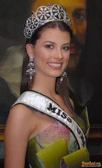 Foto Stefania Fernandez