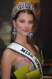 Foto Stefania Fernandez