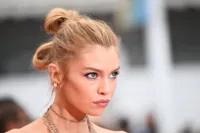 Foto Stella Maxwell