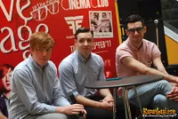 Foto Two Door Cinema Club