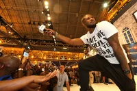 Foto Usher