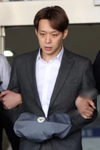Foto Yoochun
