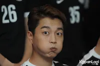 Foto Yoon Doo Joon Beast