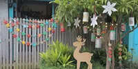 7 Dekorasi Natal Outdoor DIY Modal Rp 100 Ribu, Bikin Halaman Rumah Jadi Sorotan Tetangga