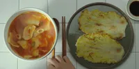 7 Rekomendasi Film Korea Bertema Kuliner dan Warung yang Bikin Lapar Tengah Malam