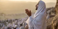 Amalan Hari Arafah Sesuai Sunnah Lengkap dengan Doa, Dzikir, dan Keutamaannya