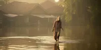 Arti Mimpi Berjalan di Air Banjir Menurut Psikologi, Spiritual, dan Primbon Jawa