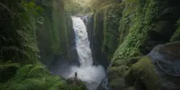 Arti Mimpi Melihat Air Terjun yang Sangat Tinggi: Panduan Lengkap Tafsir dan Maknanya