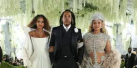 Aturan Met Gala yang Harus Dipatuhi Para Selebriti yang Hadir, Bukan Hanya Soal Dresscode