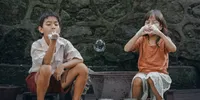 Behind The Scene Adegan Sepatu Zahra Kecebur di Film CHILDREN OF HEAVEN yang bikin deg-degan