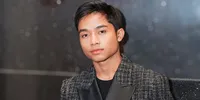 Betrand Peto Klarifikasi Video Pesta, Akui Email Dibobol