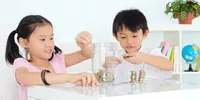 Bukan Cuma Kasih Uang Jajan, Yuk Ajarkan Anak Nabung dan Atur Keuangan dengan wondrZ