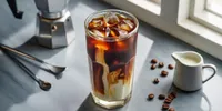 Cara Membuat Es Kopi Susu Kekinian: Resep Praktis ala Kafe yang Bisa Dicoba di Rumah